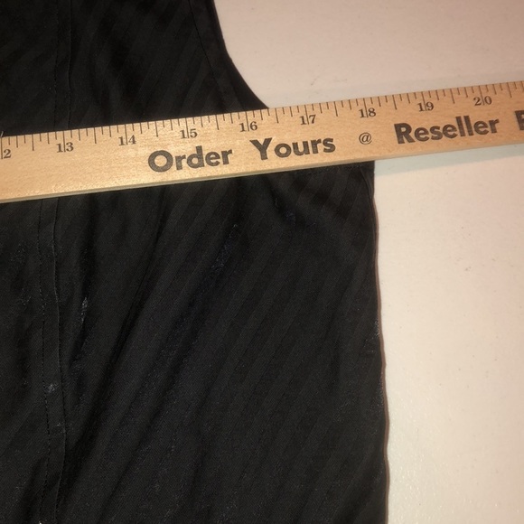 Bon Leal large Black lightweight asymmetrical vest two way zipper like new - Picture 10 of 14